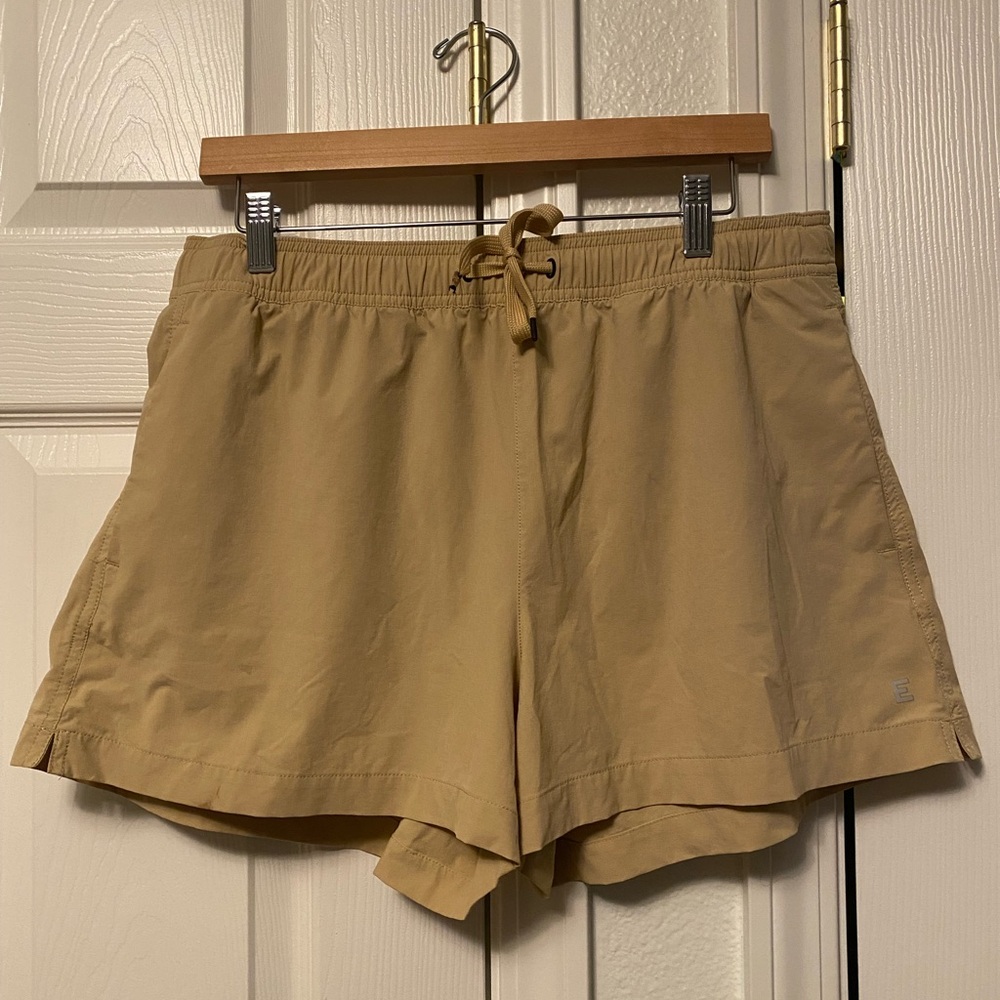 Everlane Tan Athletic Women's Shorts